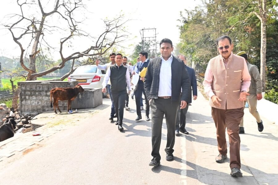 सचिव आवास डॉ. आर राजेश कुमार ने हरिद्वार में 21 किलोमीटर पॉड टैक्सी परियोजना के रूट व स्टेशन स्थलों का किया स्थलीय निरीक्षण, अधिकारियों को भूमि हस्तांतरण में तेजी लाने के दिए निर्देश