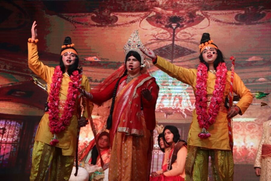 राम वनवास प्रसंग ने भावुक किया जनमानस, जीवंत अभिनय से छलकी श्रद्धालुओं की आँखें