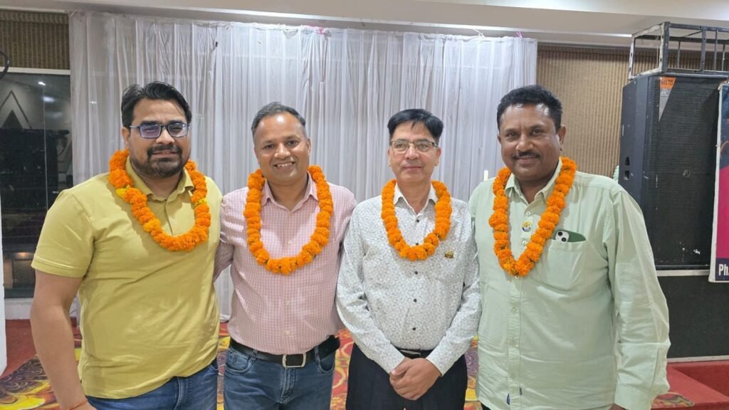 लायंस क्लब डिग्निटी कोटद्वार की नई कार्यकारिणी का निर्विरोध गठन