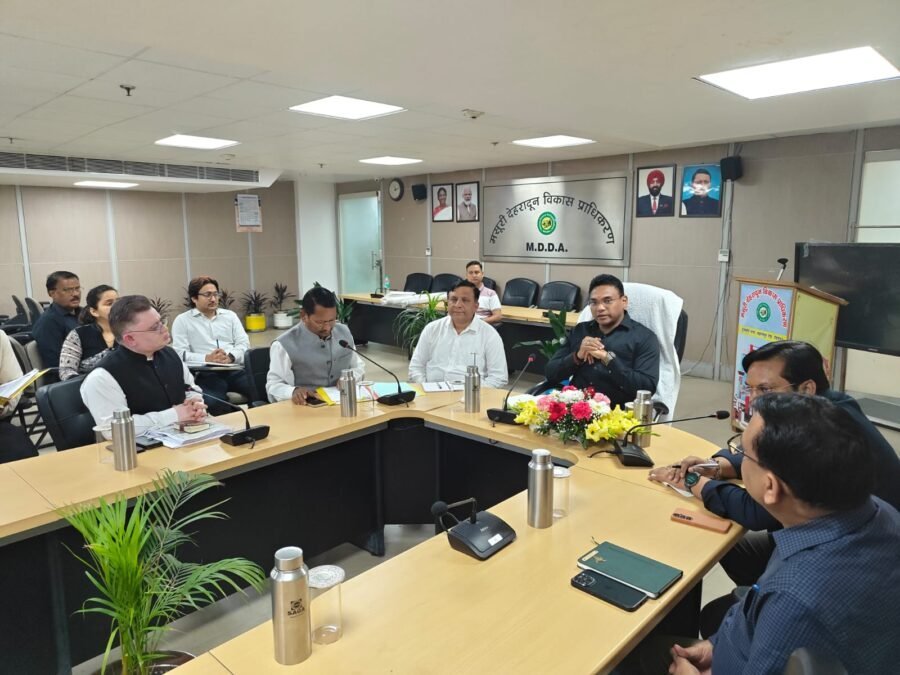 मुख्यमंत्री पुष्कर सिंह धामी के दिशा-निर्देशों में देहरादून मास्टर प्लान 2041 की कवायद तेज, सचिव आवास डॉ. आर राजेश कुमार की अध्यक्षता में उच्चस्तरीय बैठक आयोजित