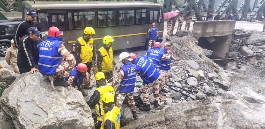 चमोली में मानसून मॉक ड्रिल से परखी आपदा से निपटने की तैयारी