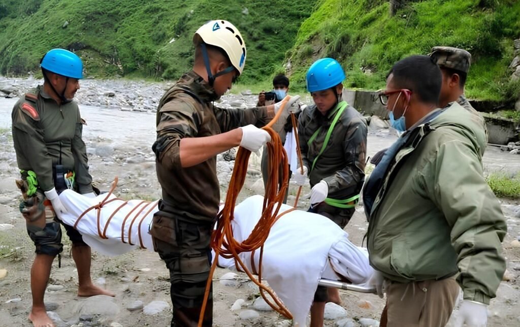 धौलीगंगा नदी किनारे मिला लापता चालक हवलदार पंकज का शव